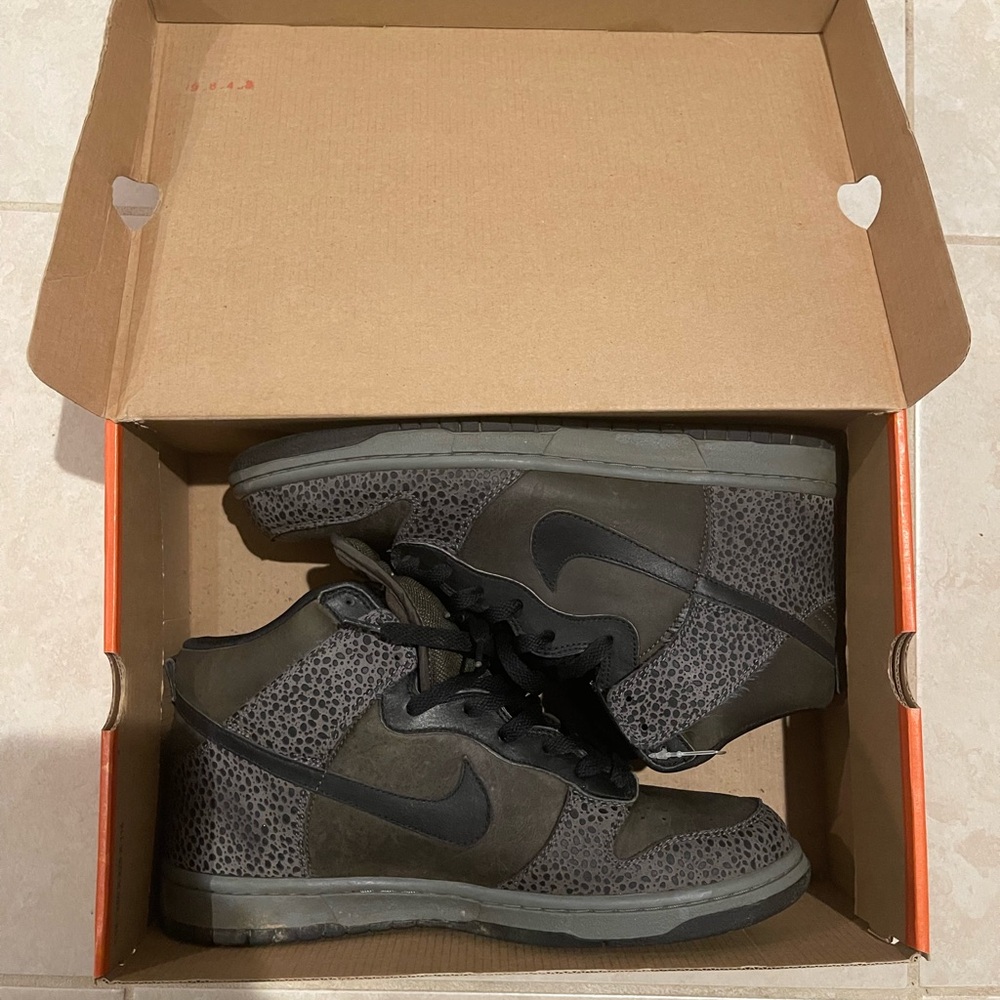 Nike Safari Dunks